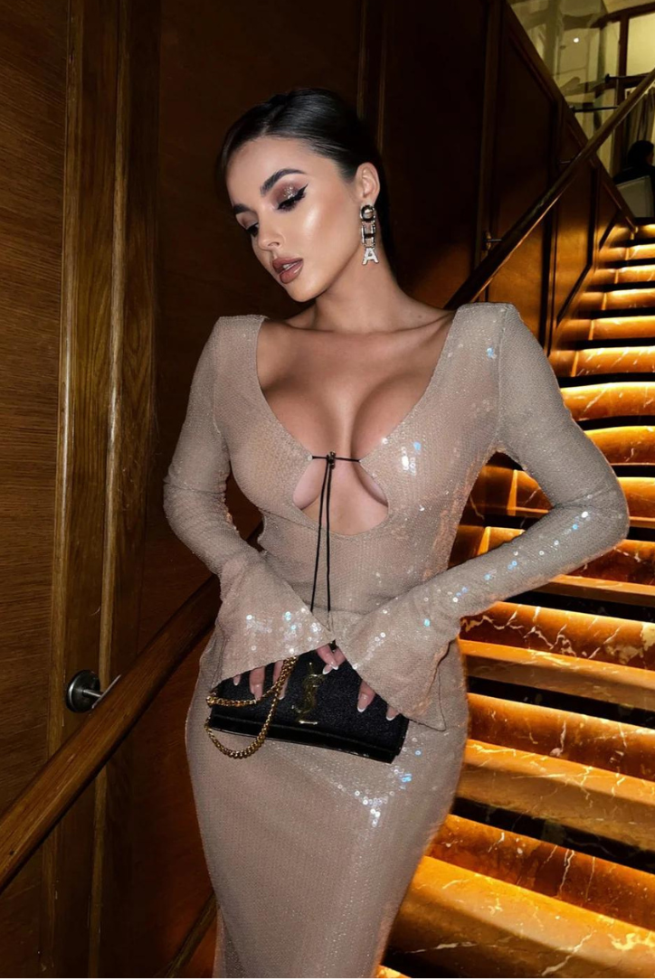 Coraline | Sequins Midi Dress