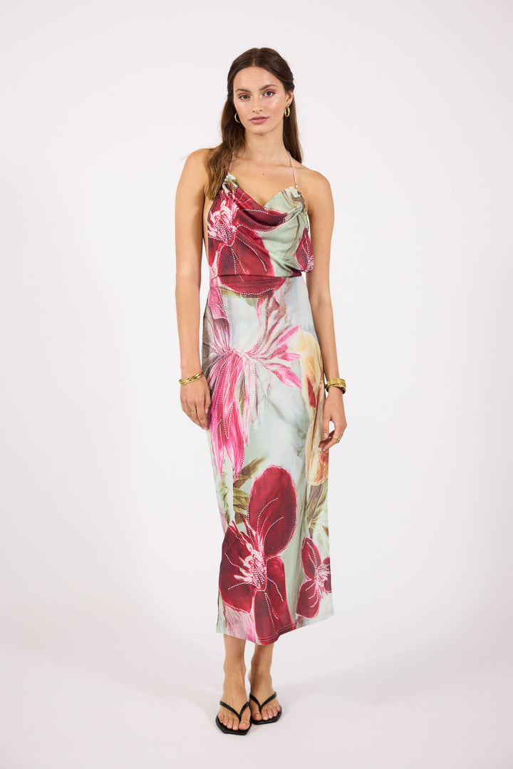 Londyn | Stunning Sleeveless Dress